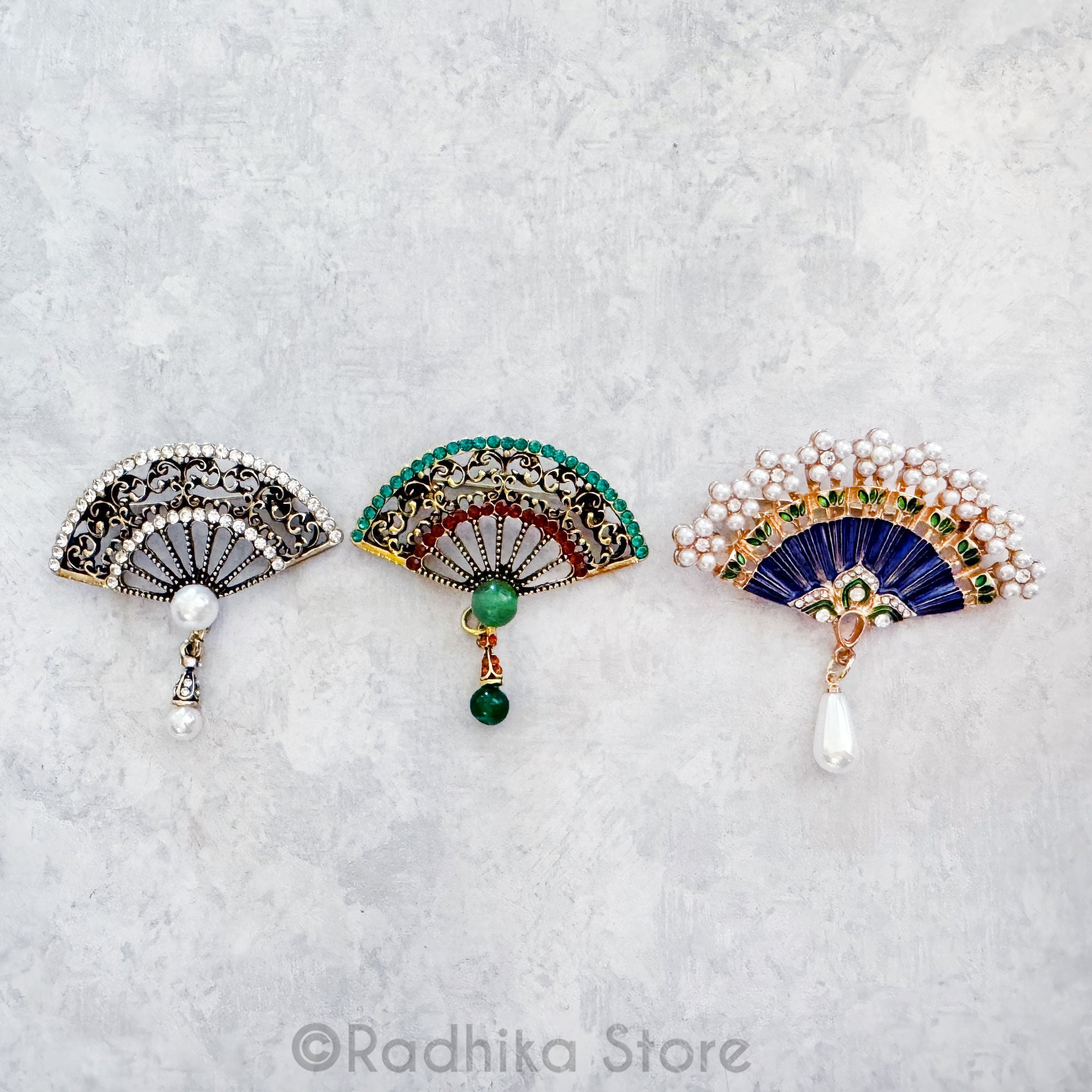 Elegant Fan -  Pendants-(Pins)